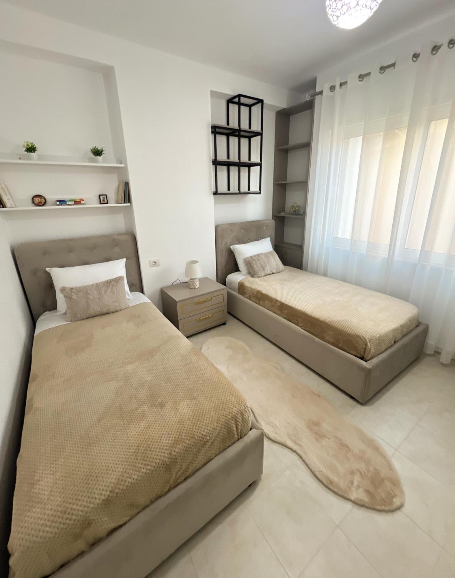 Sea View Apartments Durres Exterior photo